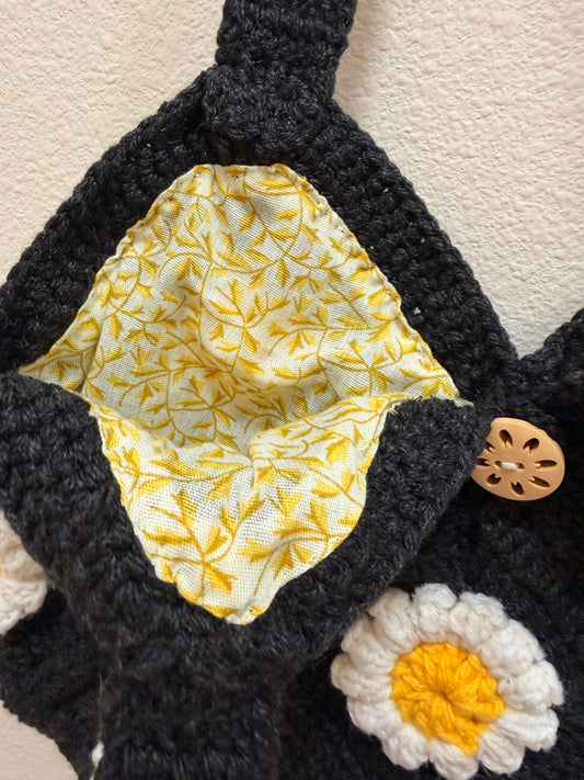 HANDMADE Bee Cozy Midnight Daisy Tote ๐ผ